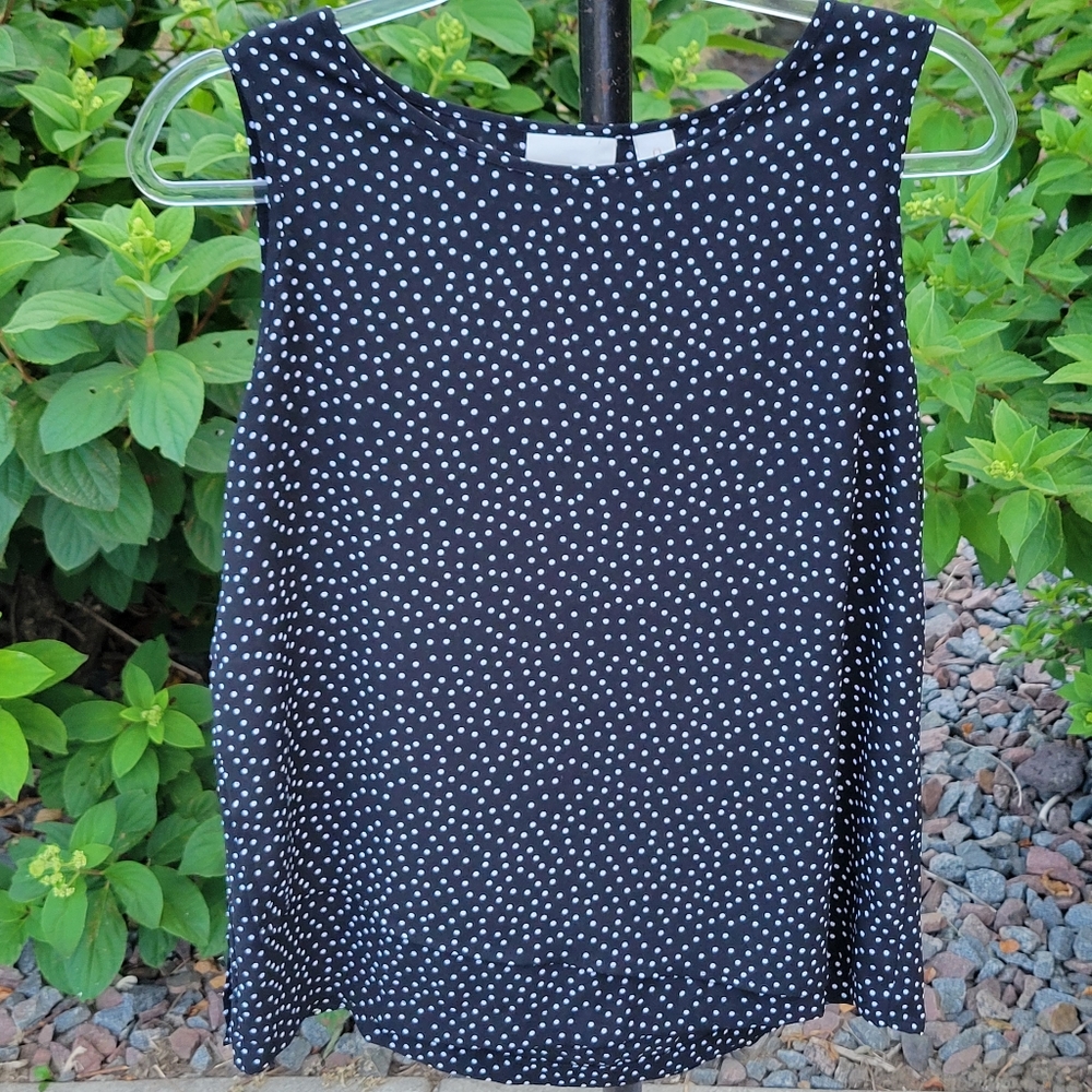 Chico's black + white polka dot double layer sleeveless GEORGETTE blouse size 0 - Picture 2 of 13